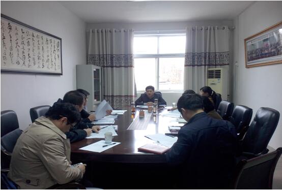 团市委举行学讲话、省自我、明方向“三严三实”专题学习会