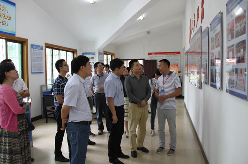 团省委2015年年中巡回拉练活动在景进行