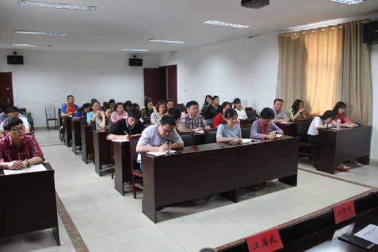 团市委召开“两学一做”学习教育动员大会