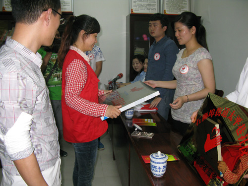 景德镇市首家“小青花”青年社区志愿服务站正式成立