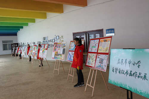 江苏省启东市中小学生自护系列活动开展