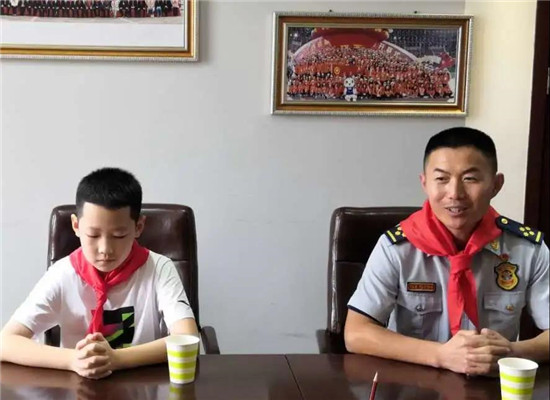 团市委书记徐新颖会见我市出席第八次全国少代会代表