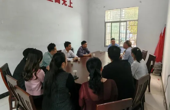 团市委赴帮扶村开展乡村振兴暨基层团建工作调研