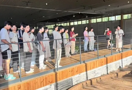 “青春有为·瓷申有你”暑期大学生陶瓷文化遗产保护志愿行活动顺利举办