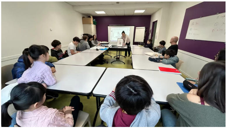 我市2名青联委员随江西青年代表团赴法开展“瓷上丝路”文化交流