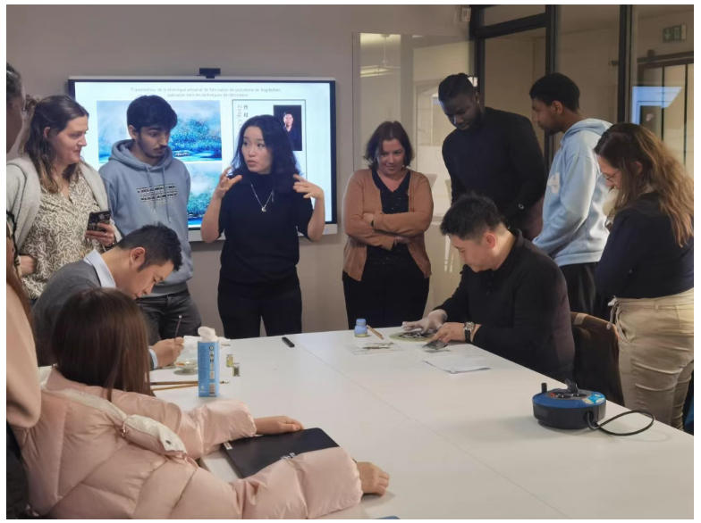 我市2名青联委员随江西青年代表团赴法开展“瓷上丝路”文化交流